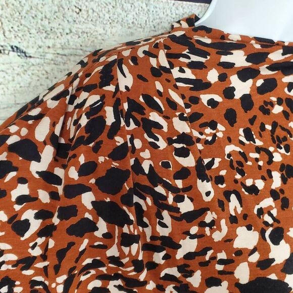 Ann Taylor Factory Women's Leopard Print Ruffle Sleeve Top Size M Brown Black Wh - Picture 2 of 7